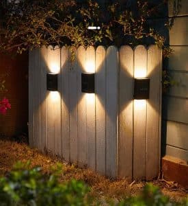 4 גופי תאורה סולארי אפ דאון 170 שח